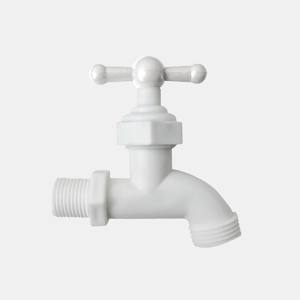 Llave jardin plastica